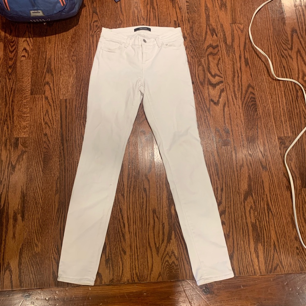 White jeans